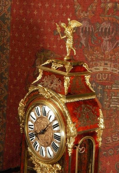 fig 3. ***** SOLD ***** Fine Antique French Boulle Bracket Clock.